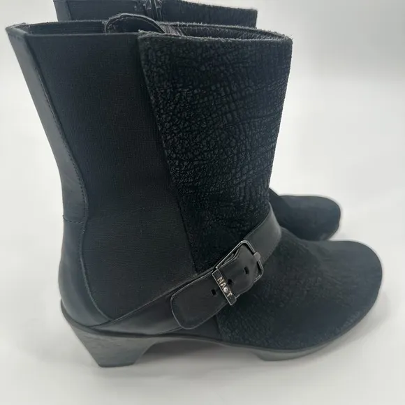 Naot Reflective Crackle Mid Calf Boots Womens 8-8.5 Black Leather Side Zip