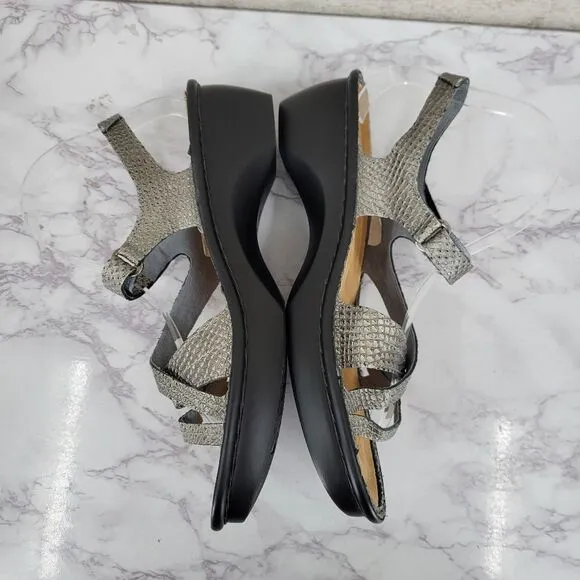 NAOT Women's Euro Size 41 Strappy Sandals Silver Leather Faux Snakeskin