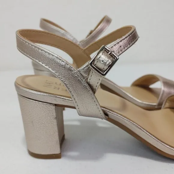 NATURALIZER Bristol Ankle Strap Sandals Women's Size 9