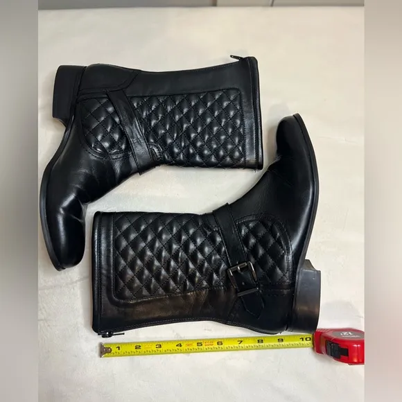 Neiman Marcus Black Leather Mid Calf Boots size 8 1/2 M