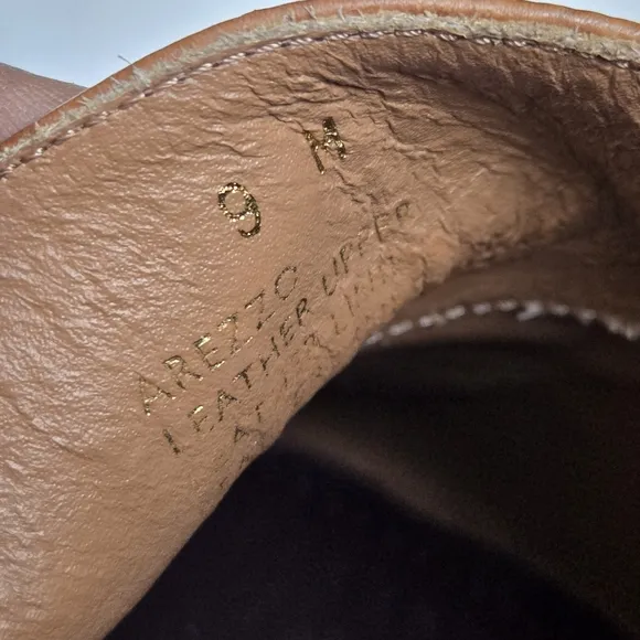 NEVER WORN Bruno Magli Cognac Mineo Leather Penny Loafers Size 9