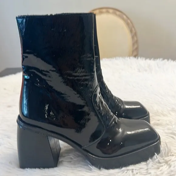 NEW $298 Free People Ruby Shine Black Patent Leather Combat Boot women size 37.5