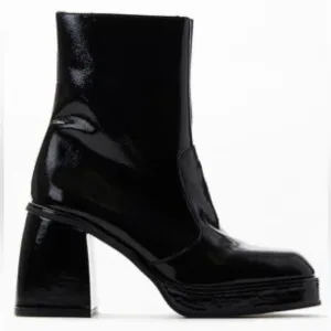 NEW $298 Free People Ruby Shine Black Patent Leather Combat Boot women size 37.5