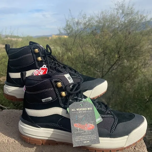 New All Weather Ultrarange EXO Vans Hi Top Sneakers