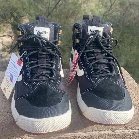 New All Weather Ultrarange EXO Vans Hi Top Sneakers
