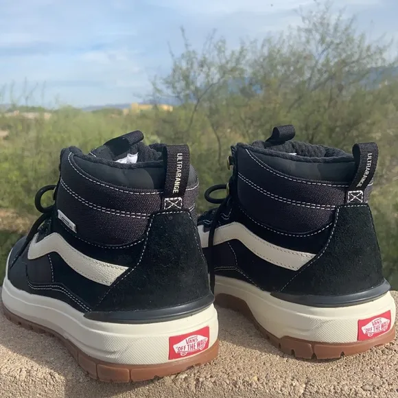 New All Weather Ultrarange EXO Vans Hi Top Sneakers