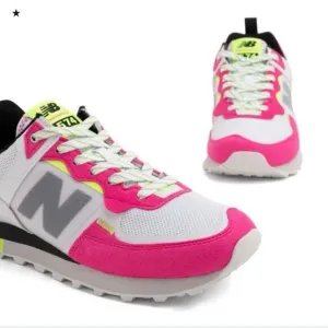 New Balance 574 sneakers for Women - White in UAE | Level...