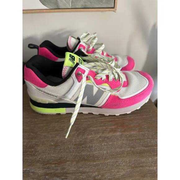 New Balance 574 sneakers for Women - White in UAE | Level...