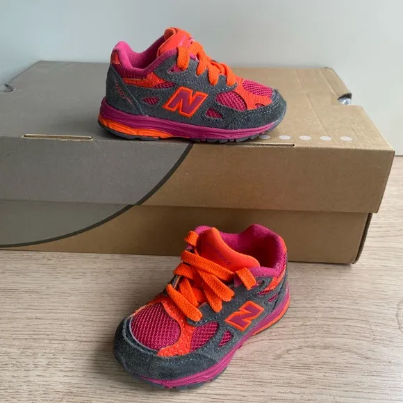 New Balance 990 V5 Pink/Orange Toddler Sneakers- SZ 4 C