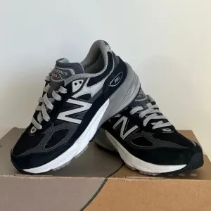New Balance 990 V6 Black/Grey Kids Sneakers - SZ 13 C