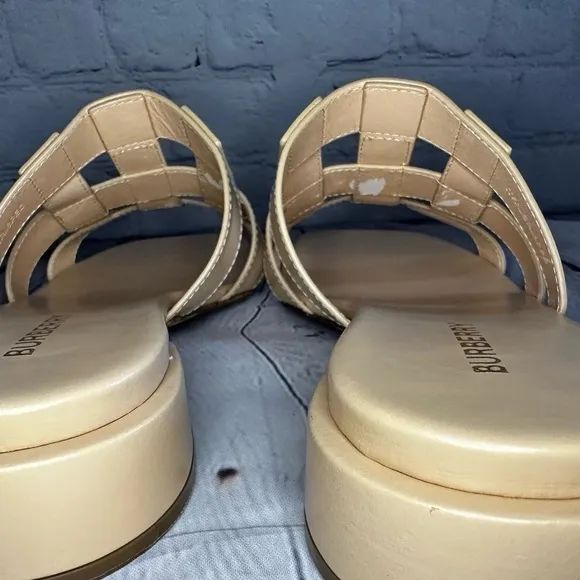 New Burberry Lyna Caged Leather Sandals Size 37.5