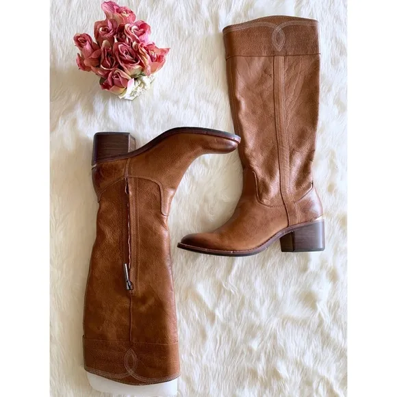 New • Donald J. Pliner Willi Boots