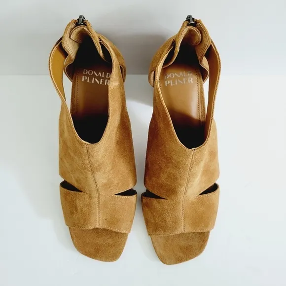 New Donald Pliner Perra Block Heel Suede Sandals Camel Brown Open Toe,Size 9,5
