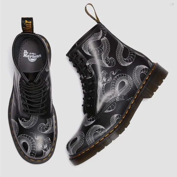 NEW Dr Martens 1460 Serpent Print Leather Boots Black Snake Size Women’s 5 $180