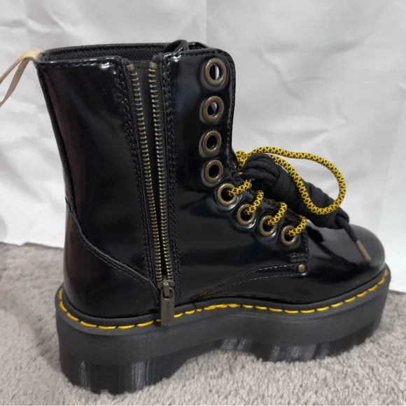 NEW Dr. Martens Vegan Jardon Max Boots Chunky Platforms, Black/Yellow Laces, W8