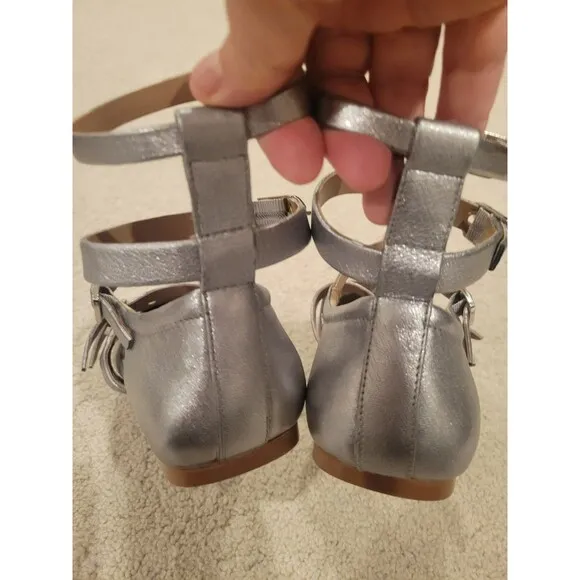 New Free People Hart Ankle Strap Flats Sandal Silver Strappy Buckles Size 8.5