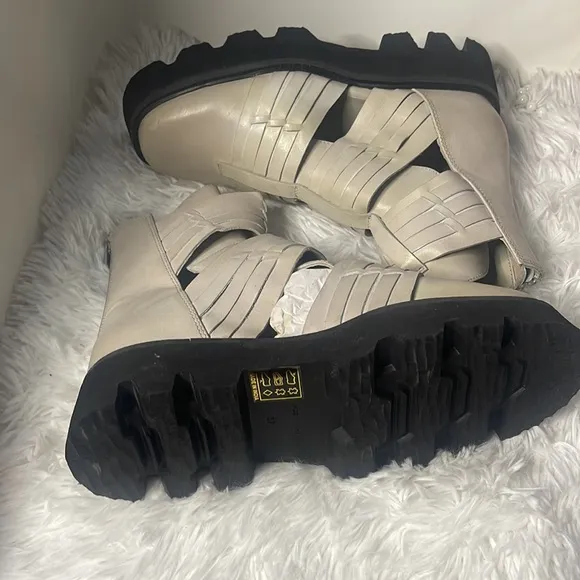 New Free People Hydra Huarache Lug Boots Size 37 /7MSRP: $198