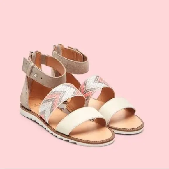 NEW Frye Ankle Strap Sandals, Boho Size 9M New w/o Box