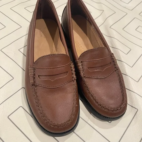 New G.H. Bass Kathleen Weejun Loafers