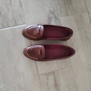New Handcrafted italian loafers by Henry