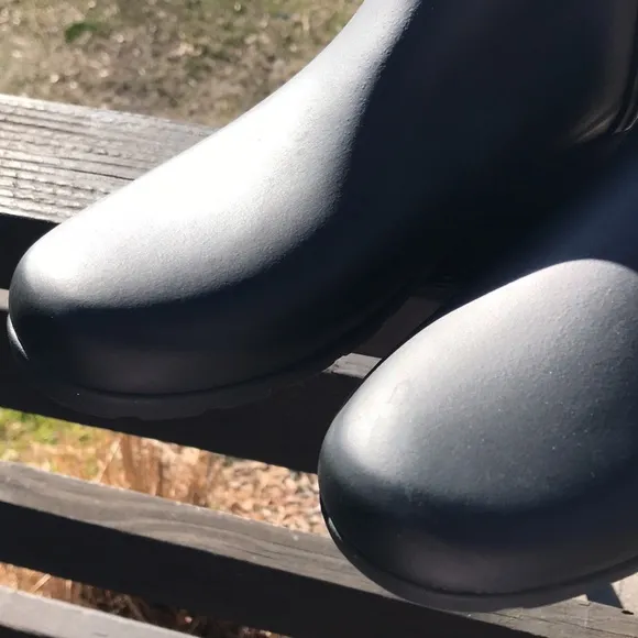 New HUNTER Black Calf Length Boots