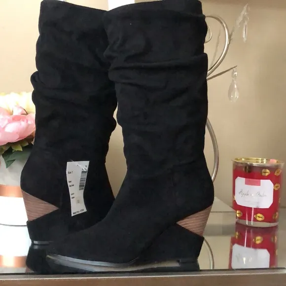 NEW Jessica Simpson Helveta2 Black Wedge Boots
