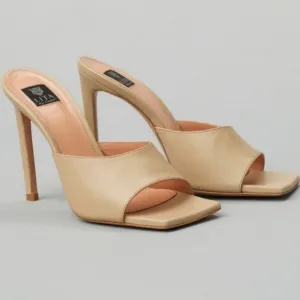 New LITA By CIARA Solid Square Toe Mule Slide Sandals in Sand Italian Leather