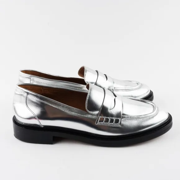 New MADEWELL The Vernon Loafer in Silver Mirror