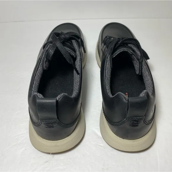 New Merrel Mens Ashford Athletic Sneakers Black Leather Low Top Lace Up Size 8