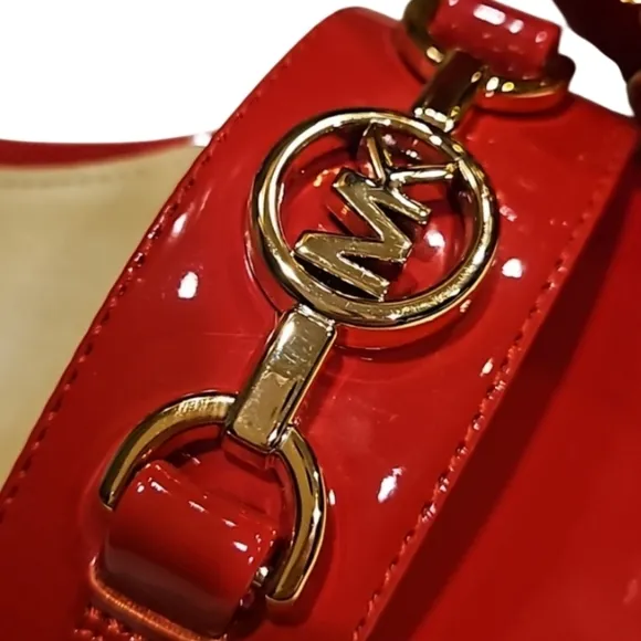NEW! MICHAEL KORS Red &amp; Gold Patent Mid Heel Open Toe Sandals 6.5.