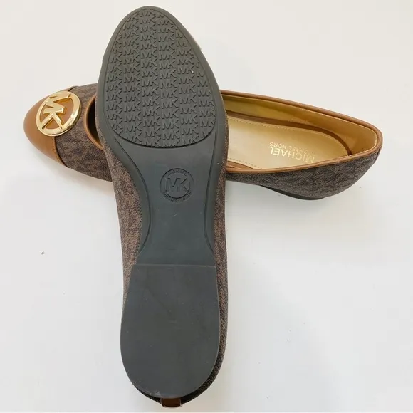 NEW MICHAEL Michael Kors flats