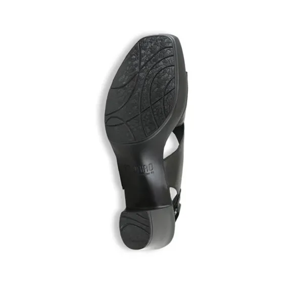 NEW MUNRO Leather Julian Heeled Comfort Sandals Black Leather for women 563tn