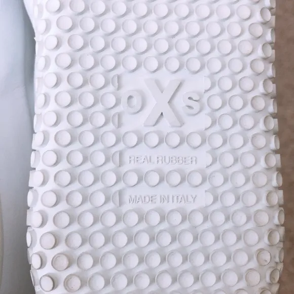 NEW O.X.S. Woobie White High Top Sneakers Leather Size 11 New in Box Retail $288