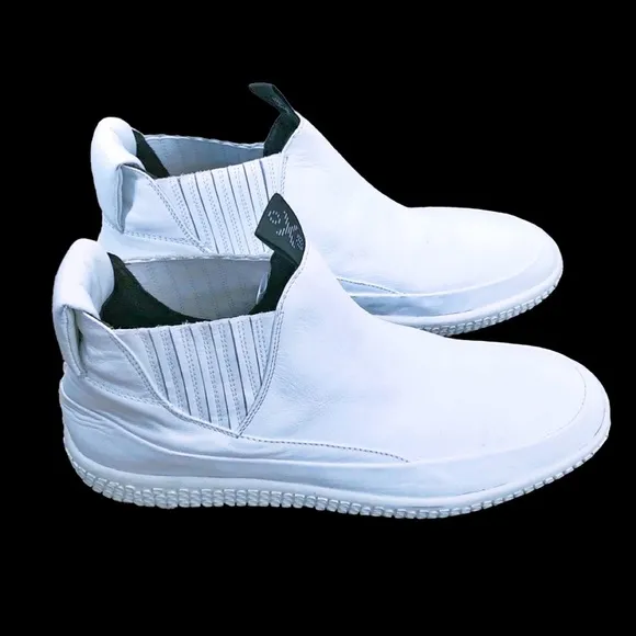 NEW O.X.S. Woobie White High Top Sneakers Leather Size 11 New in Box Retail $288