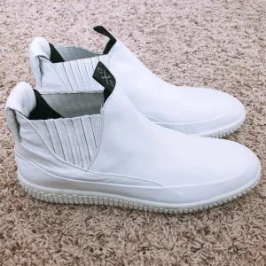 NEW O.X.S. Woobie White High Top Sneakers Leather Size 11 New in Box Retail $288