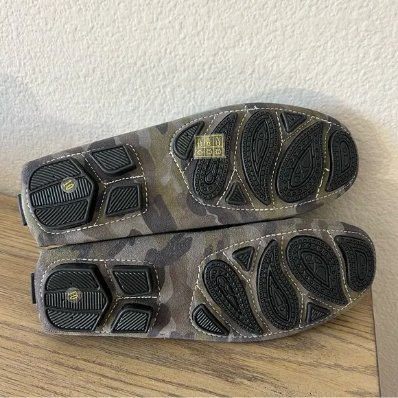New Robert Graham Phase suede camo driving loafers green size 10