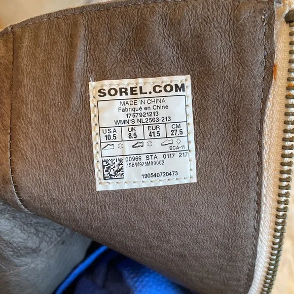 New Sorel tan suede leather After Hours Mid boot 10.5