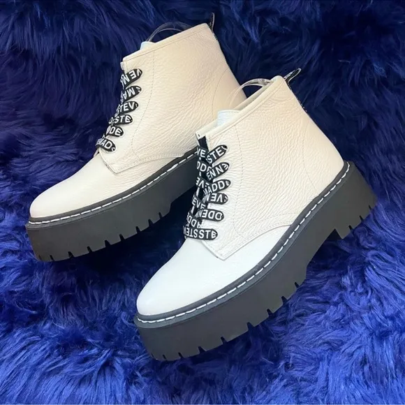New! STEVE MADDEN “Vlais” Chunky Lace-Up Leather Platform Boots