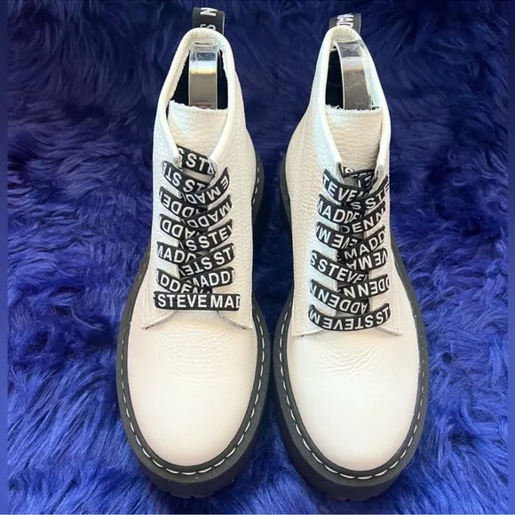 New! STEVE MADDEN “Vlais” Chunky Lace-Up Leather Platform Boots