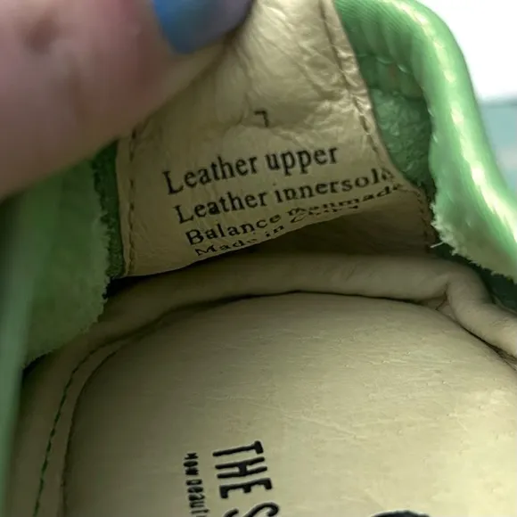 NEW Storehouse Flats Foldable Leather Ballet Flats in Sour Apple Taffy - Size 7