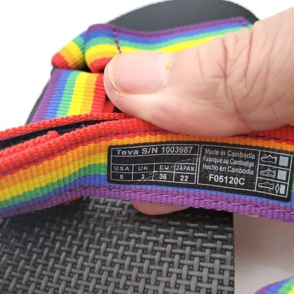 NEW Teva Original‎ Universal Rainbow Strappy Sandals Women 5 Water Hiking Open