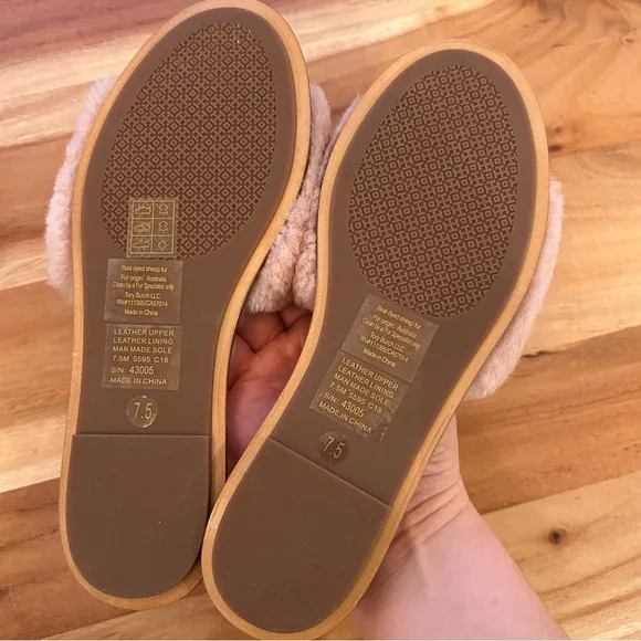 New Tory Burch Aspen Shearling Crystal Embellished Slide Sandals