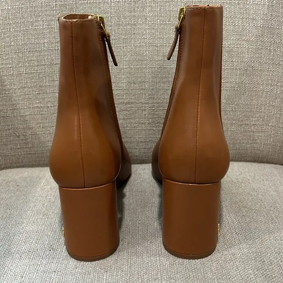 NEW Tory Burch Brooke 70MM Ankle Boots Booties, Tan Camel Leather Size 9.5