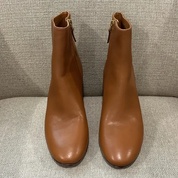 NEW Tory Burch Brooke 70MM Ankle Boots Booties, Tan Camel Leather Size 9.5