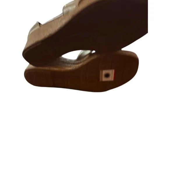 New Ugg Women's Size 9.5 Wedge Open Toe Sandals Tan Leather Ankle Strap