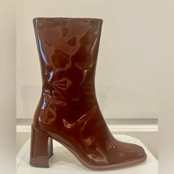 NEW Urban Outfitters Mid Calf Brown Patent Block Heel Boots