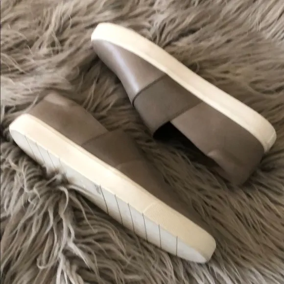 NEW Vince Corbin slip on gray leather sneakers