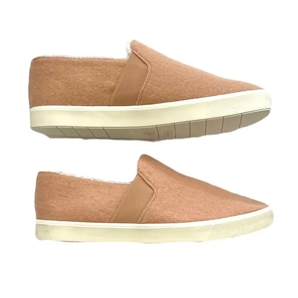 NEW Vince Women’s Blair Lamb Shearling Slip-On Sneakers size 11 Light Taupe
