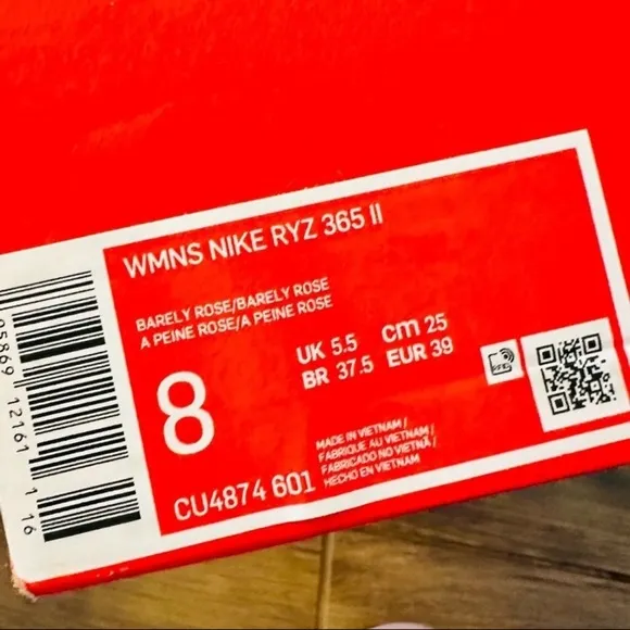 NEW! Women's Nike RYZ 365 II Light Pink Sneakers