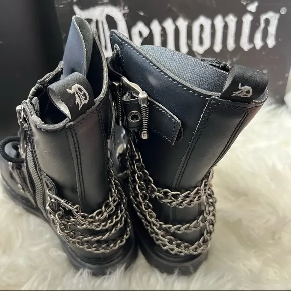 NIB DEMONIA Death Row Silver Chain Combat Boots [Bolt-250]
